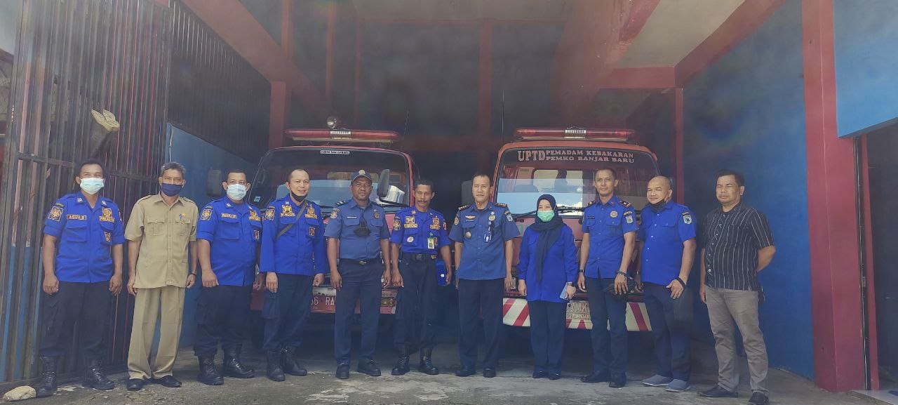 Dinas Pemadam Kebakaran Kab. Paser Kunjungan Kerja ke UPT. Pemadam Kebakaran Kota Banjarbaru